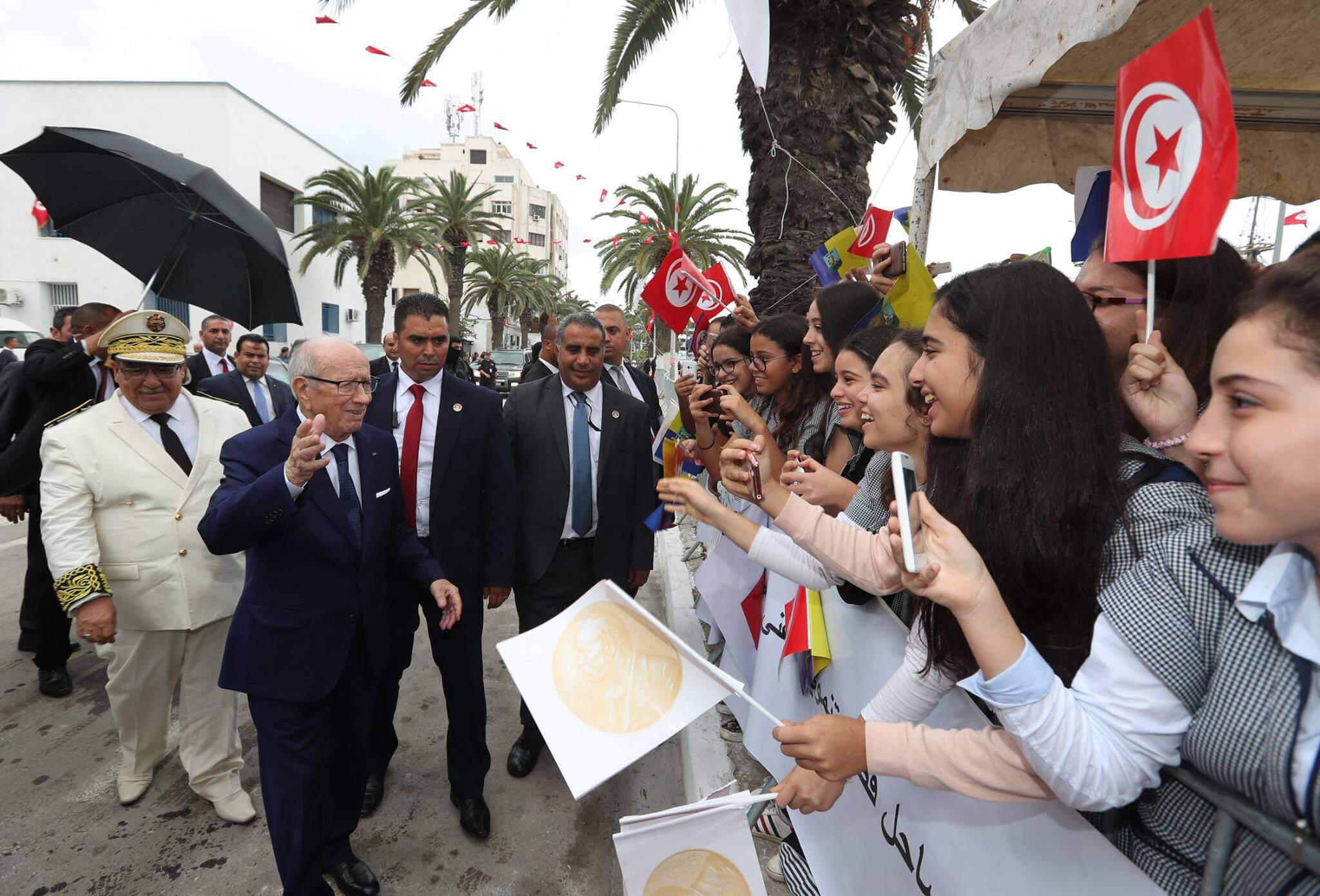 Tunisie, 7 ans après  BCE face toujours au péril jeune