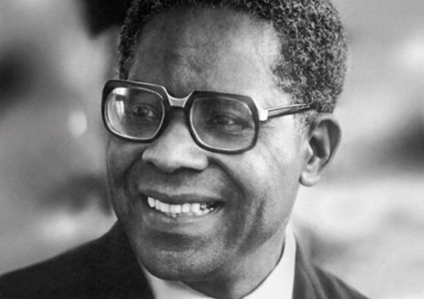 Aimé Césaire, 10 ans déjà : Négritude et…négrelogue Aimé Césaire, 10 ans déjà : Négritude et…négrelogue