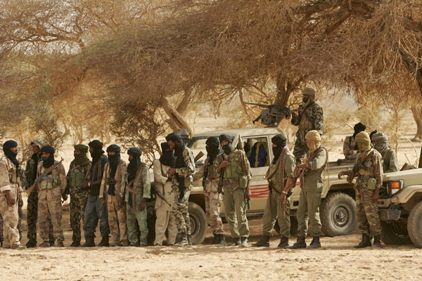 Mali : onze djihadistes et un soldat tués dans une «embuscade terroriste» près de Ségou