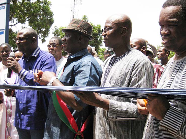 Voirie urbaine de Bobo-Dioulasso : La première tranche des travaux inaugurée Voirie urbaine de Bobo-Dioulasso : La première tranche des travaux inaugurée