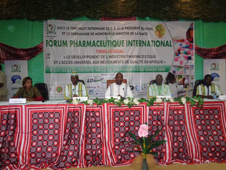 Accès aux médicaments de qualité en Afrique : 350 pharmaciens pensent la  question à Ouagadougou