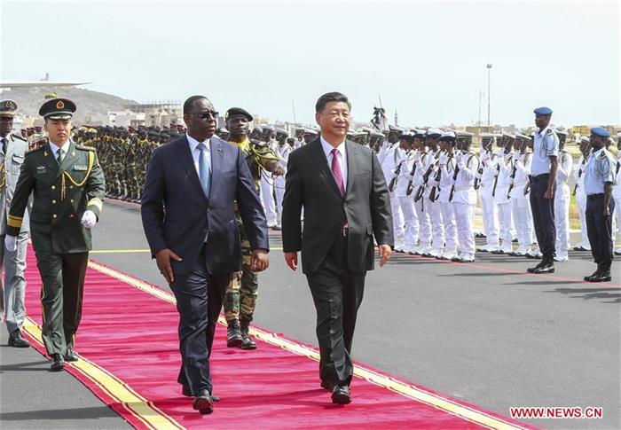 Xi Jinping en Afrique : Un empereur rouge sur  un continent noir
