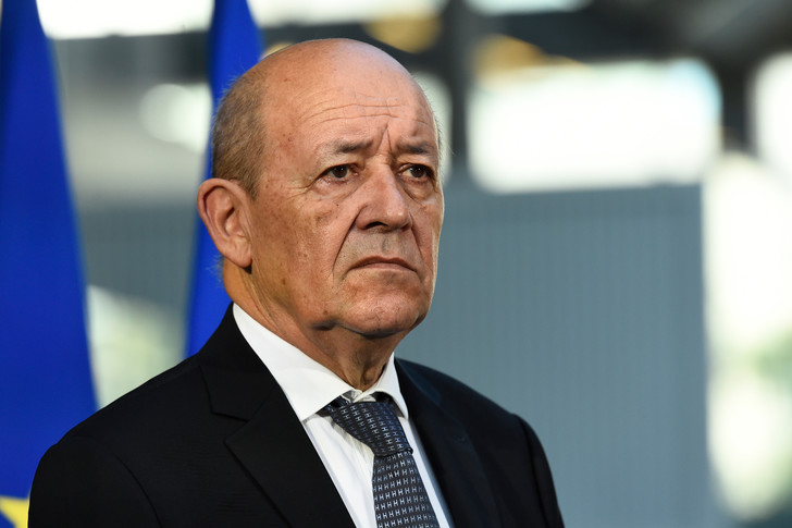 Lutte contre le terrorisme : Le Drian réitère la disponibilité de la France à aider militairement le Burkina