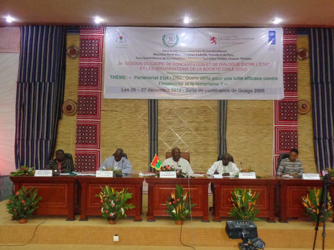 Roch aux OSC  :«Un exilé peut revenir mais il reste un justiciable»