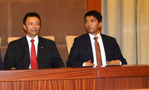 Andry Rajoelina élu président à Madagascar:  Ravalomanana optera-t-il pour le box ou la boxe pour ses contestations ?