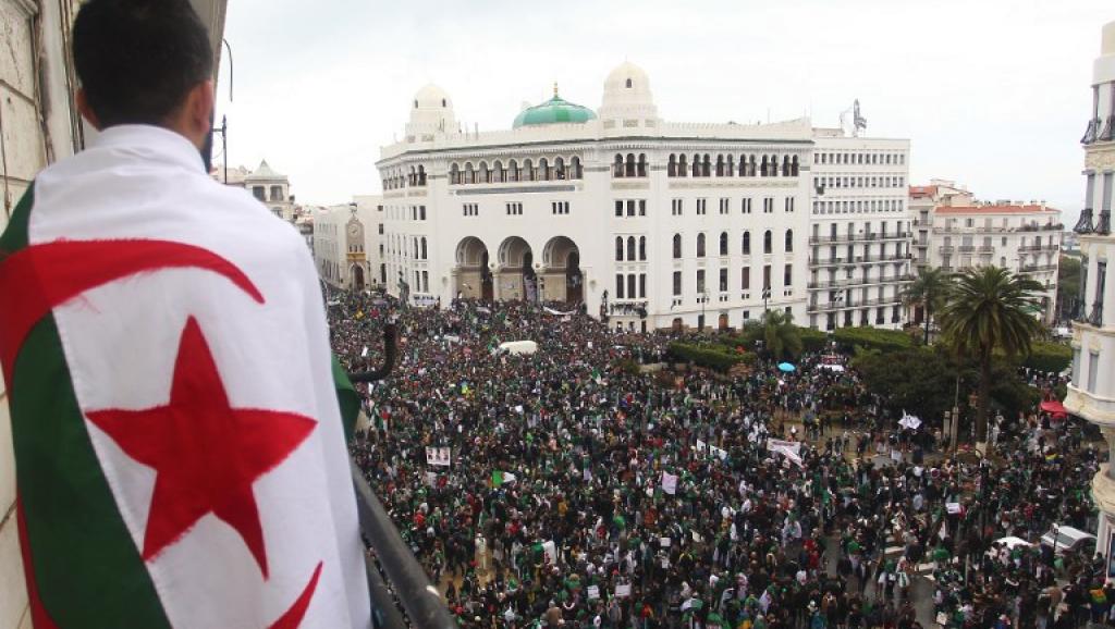 Démission de Bouteflika avant le 28 avril : Une transition piégée en héritage