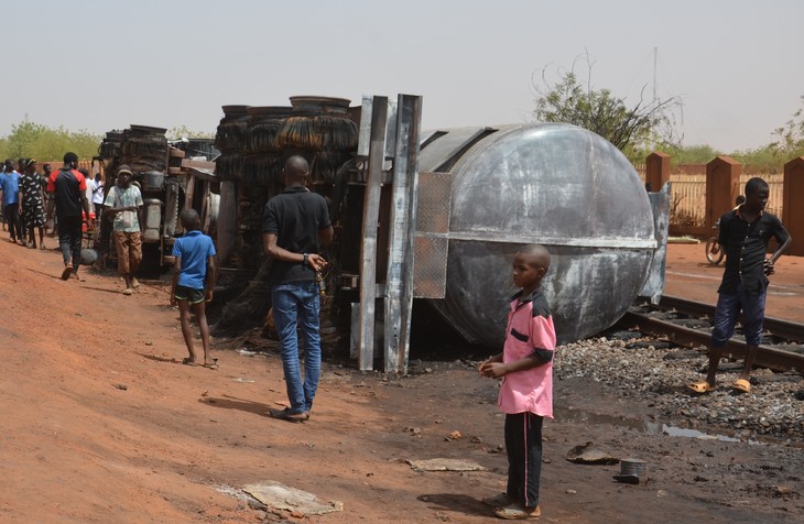 Niger : deuil national en mémoire des 60 personnes tuées par l’explosion d’un camion-citerne