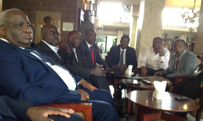 Début dialogue Pouvoir-CNARED au Burundi Peut-on rêver d’élections ouvertes en 2020 sans le dieu-NKurunziza ? Début dialogue Pouvoir-CNARED au Burundi Peut-on rêver d’élections ouvertes en 2020 sans le dieu-NKurunziza ?