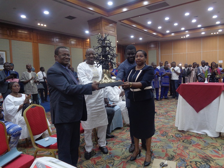 Wendkuni Bank International : Au revoir M. Sanfo et bon vent à Mme Tani !