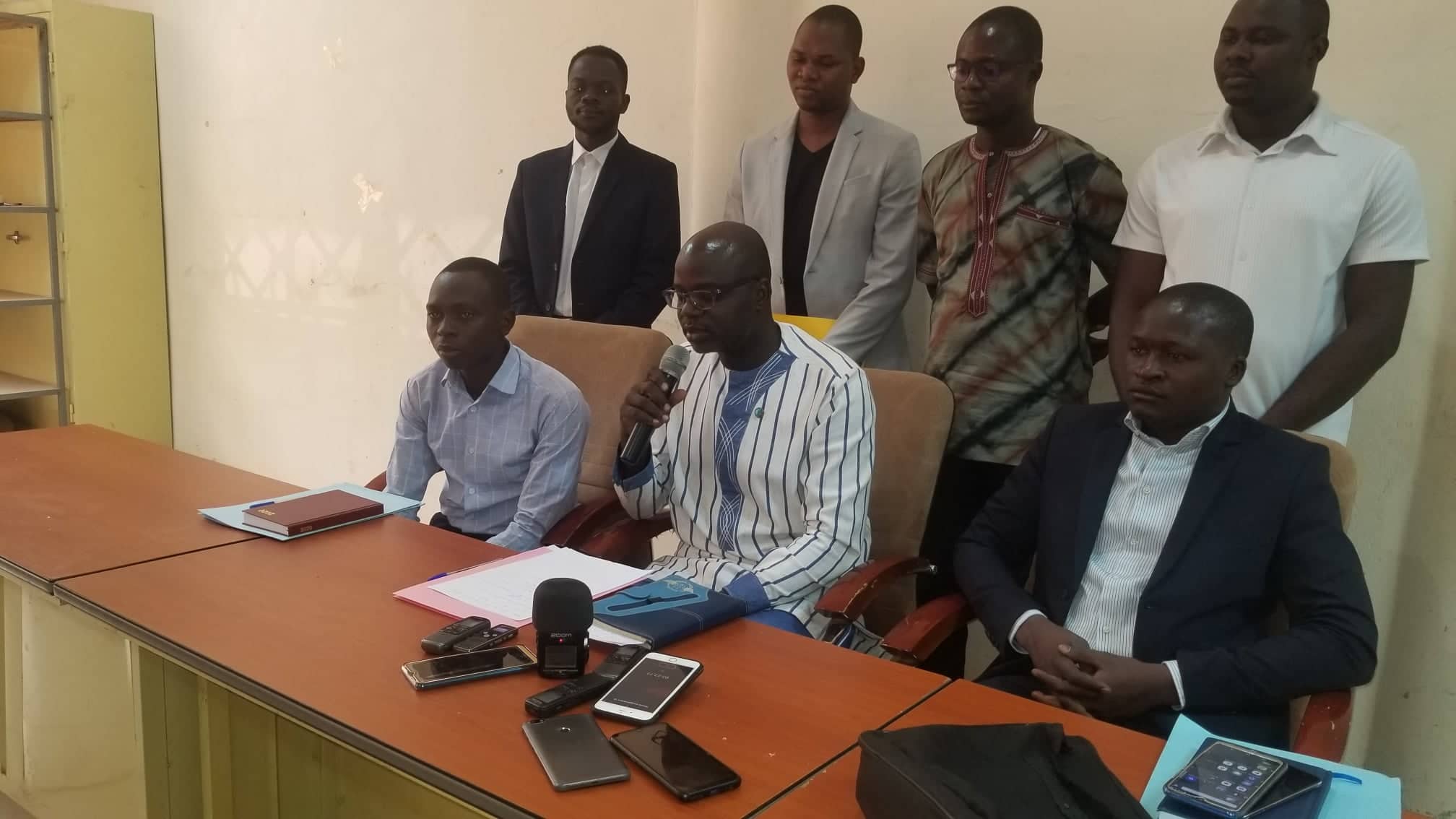 Contrôleurs aériens : Un syndicat pour défendre les intérêts  