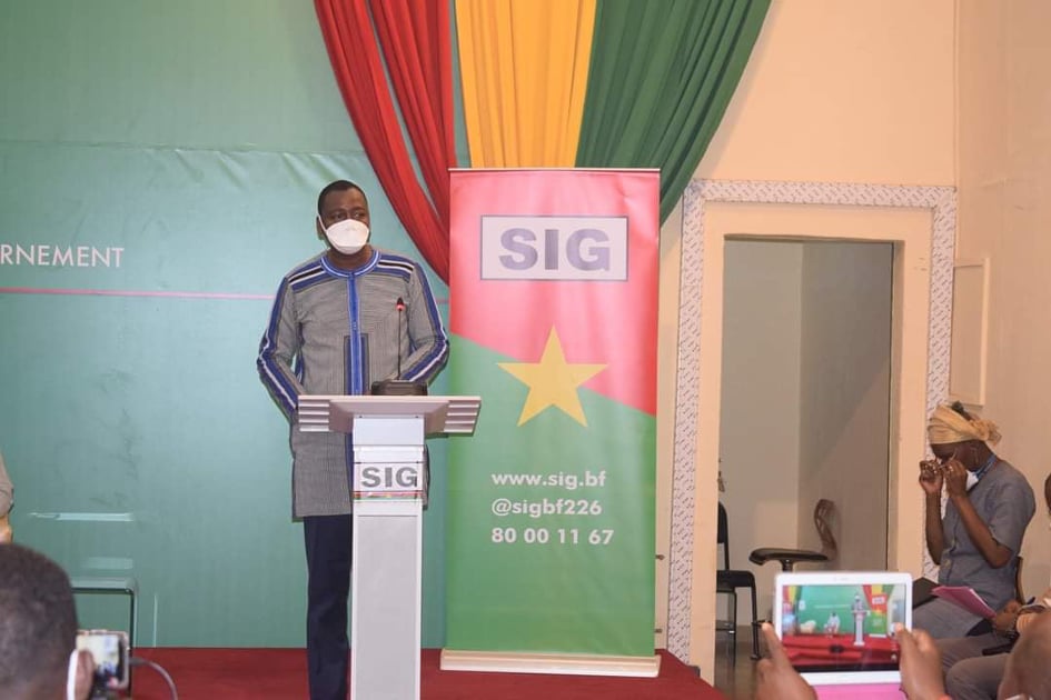 Mesures d’accompagnement dans l’énergie : 3,5 et 10 Ampères, Cashpower… les explications du ministre Bachir Mesures d’accompagnement dans l’énergie : 3,5 et 10 Ampères, Cashpower… les explications du ministre Bachir