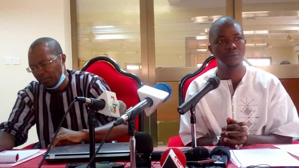 Bokuy Judicaël Kadéba, procureur de Fada : «Les 12 victimes de Tanwalbougou n’ont pas été tuées par balles» Bokuy Judicaël Kadéba, procureur de Fada : «Les 12 victimes de Tanwalbougou n’ont pas été tuées par balles»