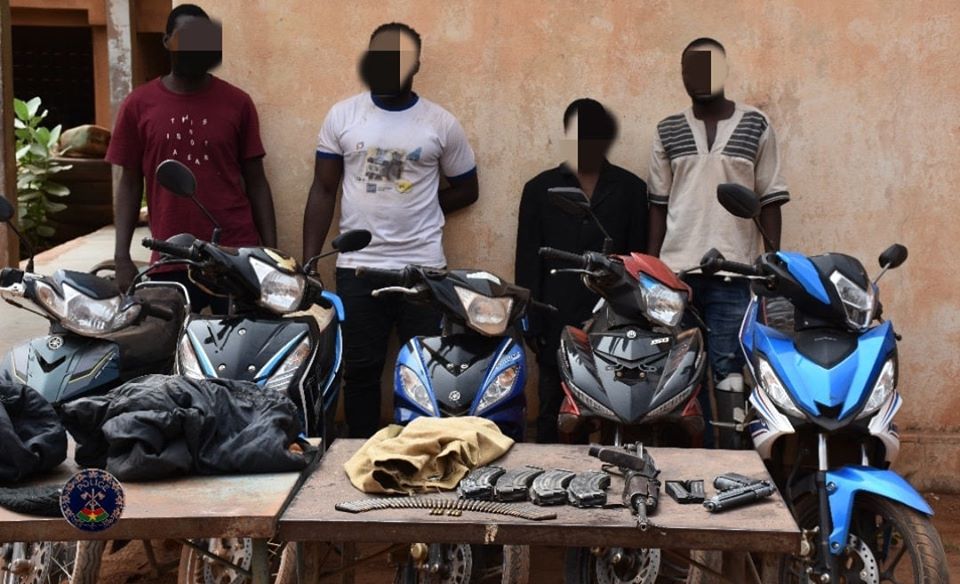 Insécurité dans la ville de Ouagadougou : 4 délinquants dont 2 ex-corps  habillés dans les filets du SRPJ-C