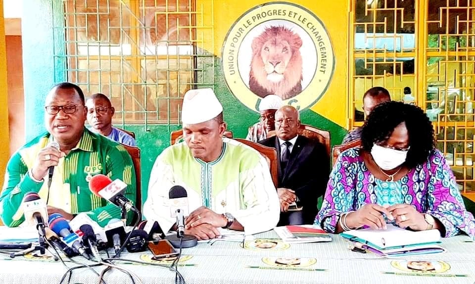 Activités parlementaires et extraparlementaires : Le groupe UPC fait le point de sa participation