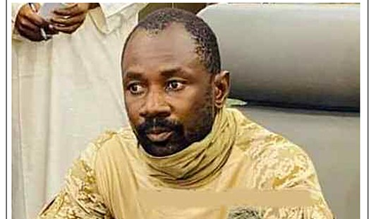 Assimi Goita patron du CNSP, nouvel homme fort du Mali : Mon colonel-président, on fait quoi maintenant du Mali ? Assimi Goita patron du CNSP, nouvel homme fort du Mali : Mon colonel-président, on fait quoi maintenant du Mali ?