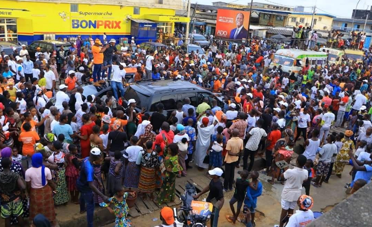 94% à hauteur d’homme pour Ouattara : Liesse populaire des militants du RHDP, descente policière chez Bédié et Cie