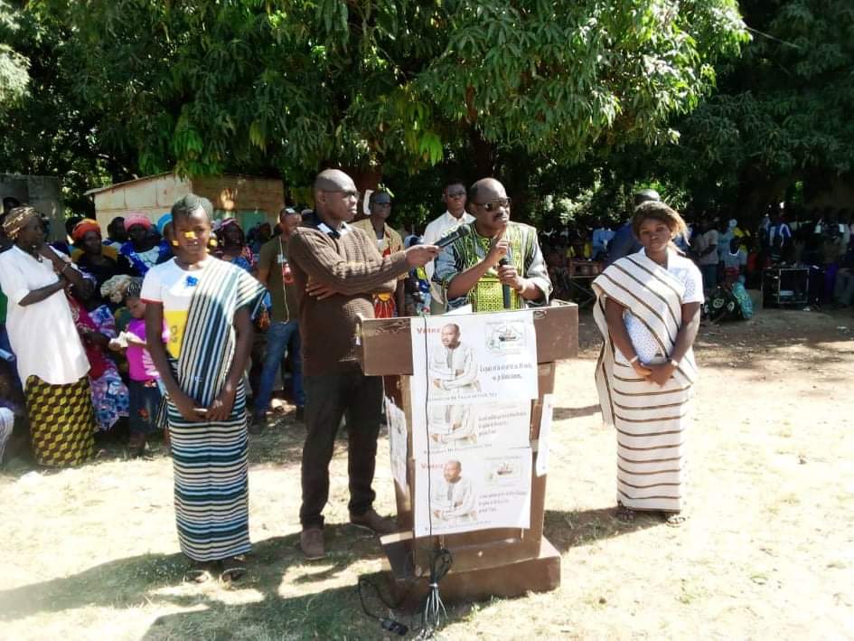 Do Pascal Sessouma de Vision Burkina parti pacifiste : «Je préfère soulager des malades et des veuves que de payer pour remplir des stades» Do Pascal Sessouma de Vision Burkina parti pacifiste : «Je préfère soulager des malades et des veuves que de payer pour remplir des stades»