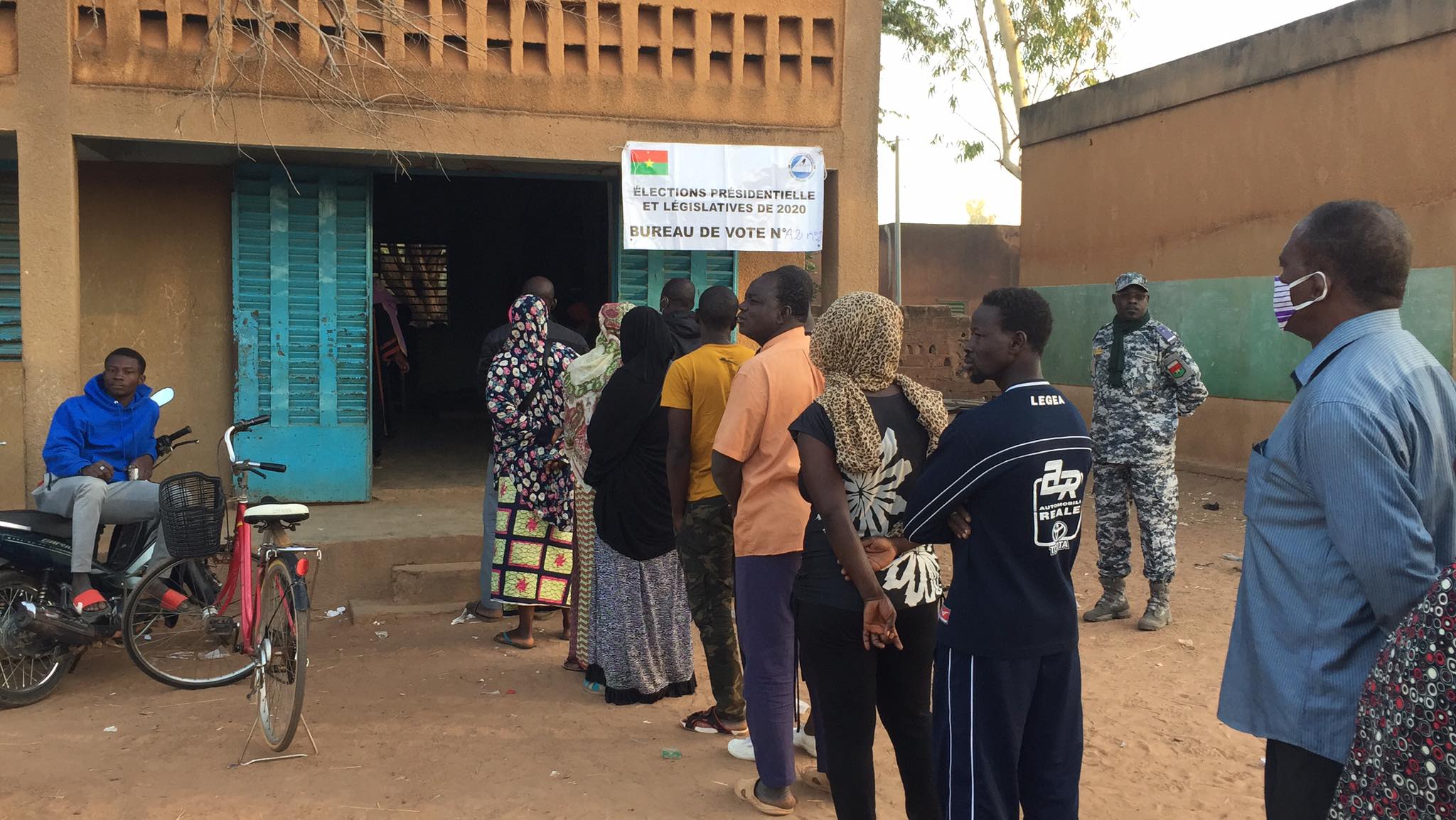 Burkina Faso : Double scrutin hier dans le calme Burkina Faso : Double scrutin hier dans le calme