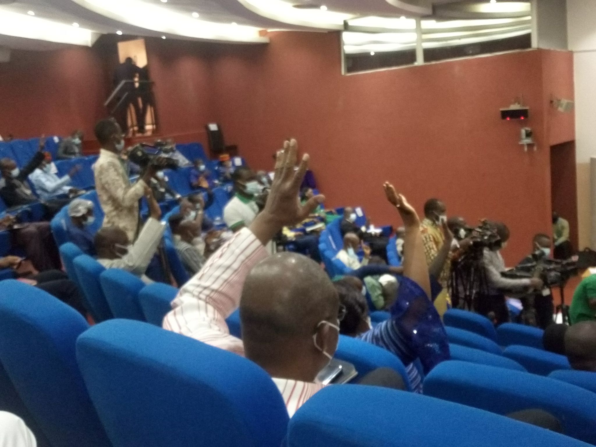 Développement énergétique: Trois projets de loi adoptés