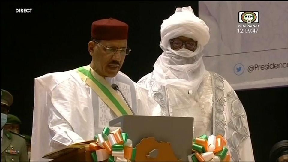 Niger : Mohamed Bazoum promet la bonne gouvernance et la réforme de l’éducation