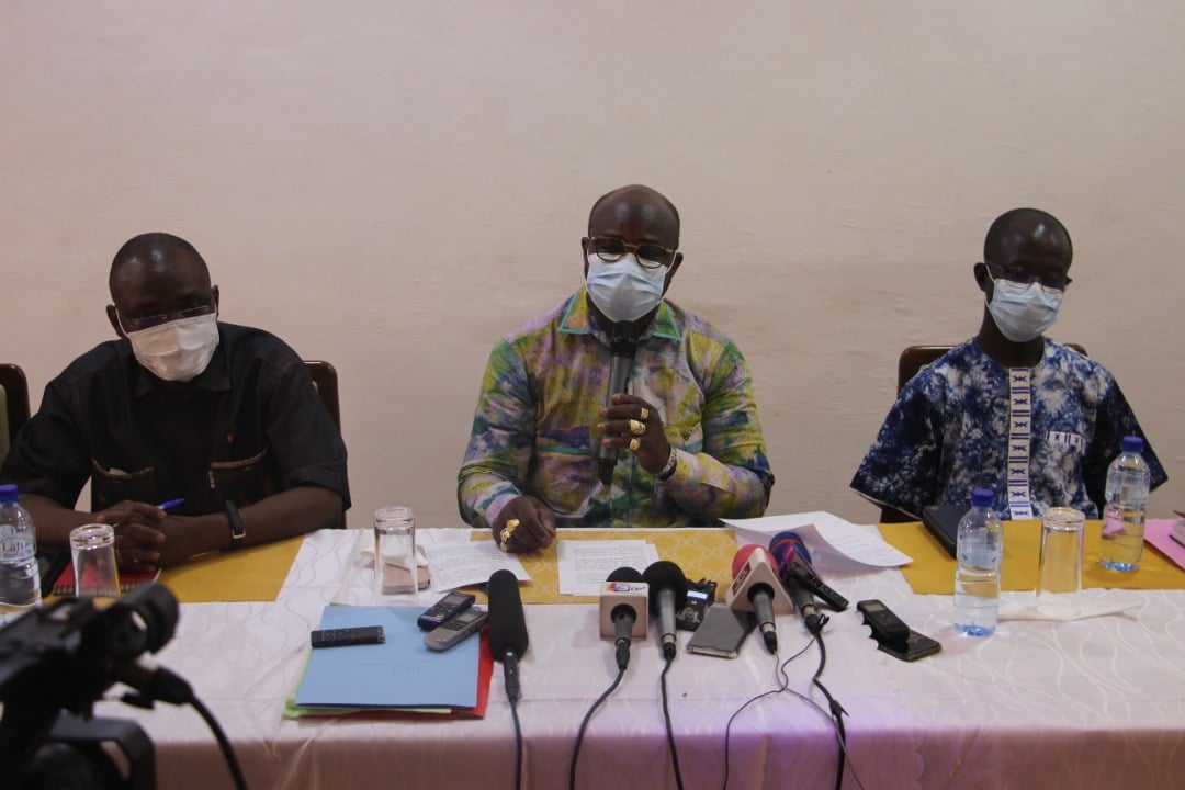 Plan d’urgence pour les hôpitaux : Le Pr Charlemagne Ouédraogo éclaire les journalistes