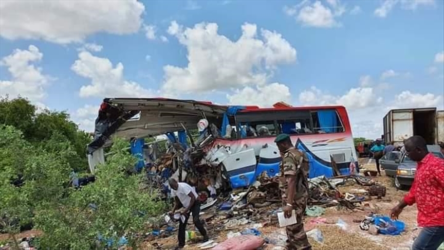 37 morts dans un accident au Mali : le prix de l’incurie et de l’imprudence chèrement payé à Zambougou 37 morts dans un accident au Mali : le prix de l’incurie et de l’imprudence chèrement payé à Zambougou