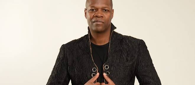 Décès de Amobé Mévégué : Monsieur «Plein Sud» restera «A l’Affiche» de l’Histoire africaine Décès de Amobé Mévégué : Monsieur «Plein Sud» restera «A l’Affiche» de l’Histoire africaine