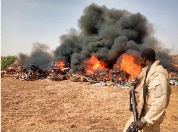 Opération Taanli 2 Burkina-Niger: une centaine de terroristes neutralisés à Yeritagui et Kokoloukou