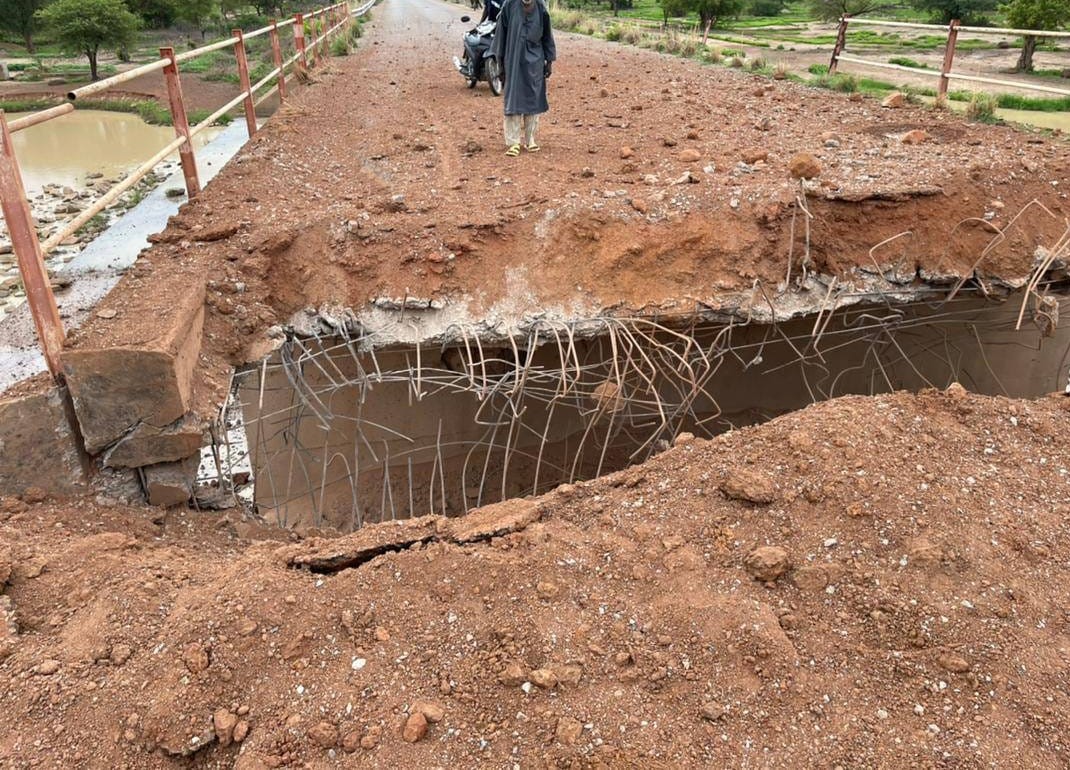 Dynamitage des ponts de Naré et de Woussé : la nouvelle trouvaille des Hani pour isoler et asphyxier nos villes