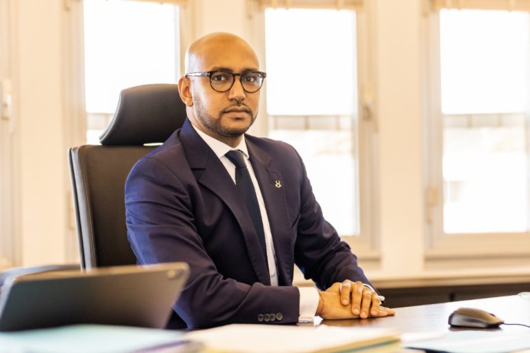 Brève interpellation de Ben Barka à Paris :  Sauvé par la brouille France-Mali