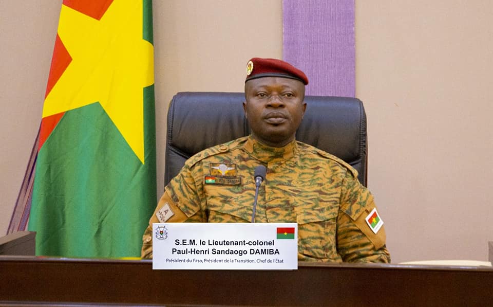 Damiba en visite à Abidjan : Anitché ! Anibaara Bravtchè !* Damiba en visite à Abidjan : Anitché ! Anibaara Bravtchè !*