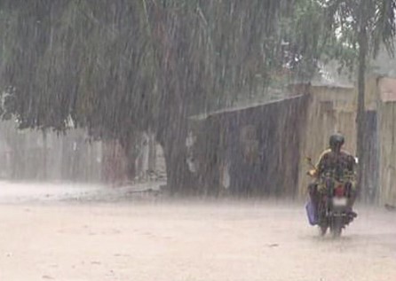 Canicule mortelle au Burkina : un crachin salvateur le week-end !
