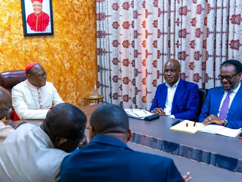 Crise politique autour de la révision constitutionnelle en RD Congo : Les religieux entre l’arbre à palabre et le boutoir du C64 Crise politique autour de la révision constitutionnelle en RD Congo : Les religieux entre l’arbre à palabre et le boutoir du C64